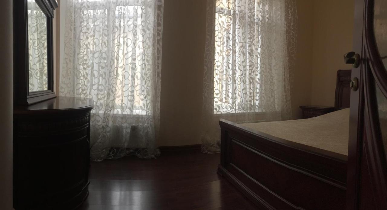 Cozy Studio Near Greek Square Leilighet Odessa Eksteriør bilde
